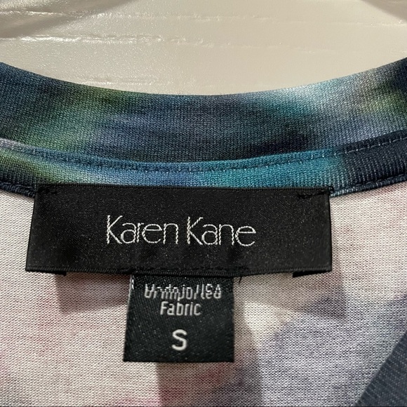 Karen Kane Small Floral Long Sleeve Peplum Boho Longline Top Y - Picture 3 of 3